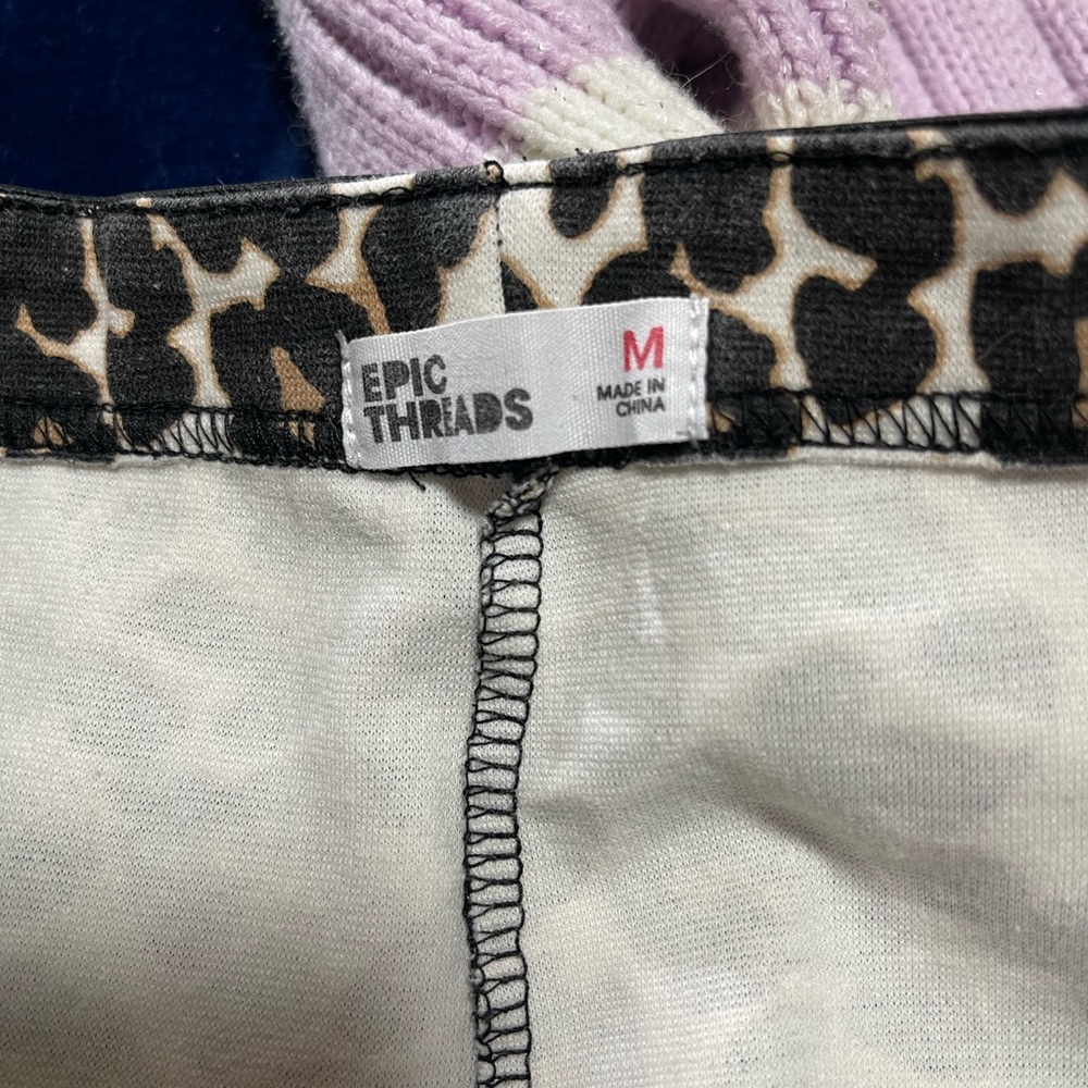 Set Sweater and pants - Picture 8 of 11